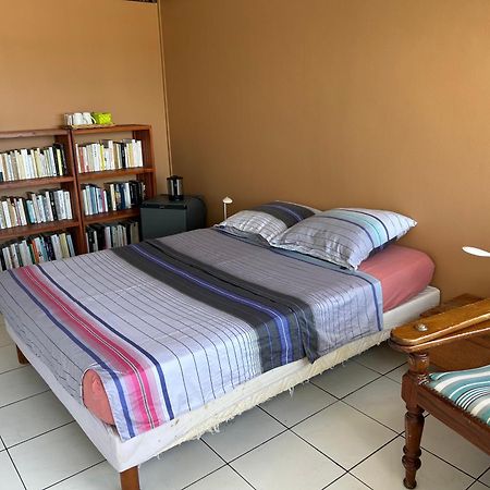Pelikan Chambres D'Hotes Pointe-à-Pitre Oda fotoğraf